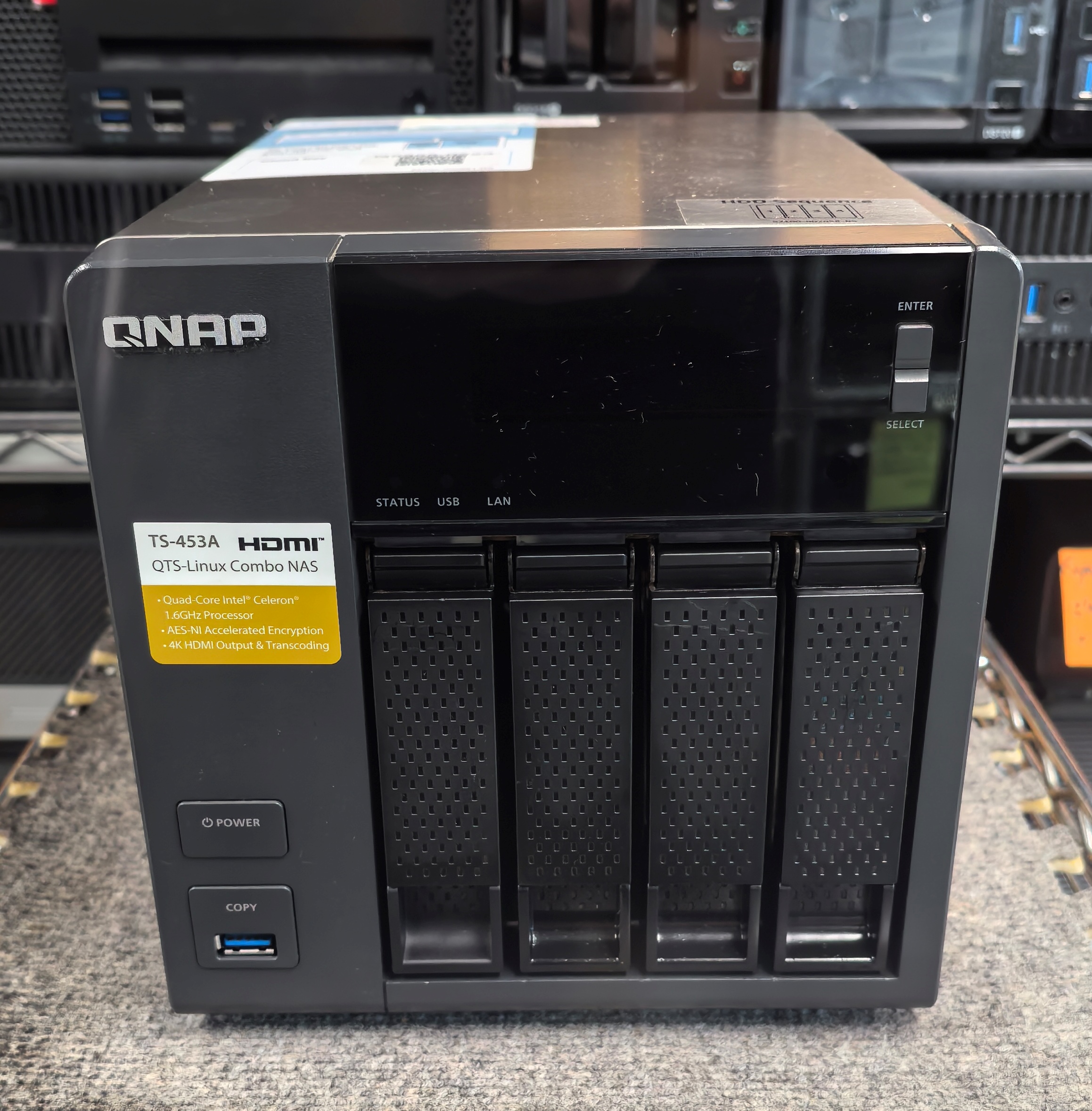 QNAP TS-453A