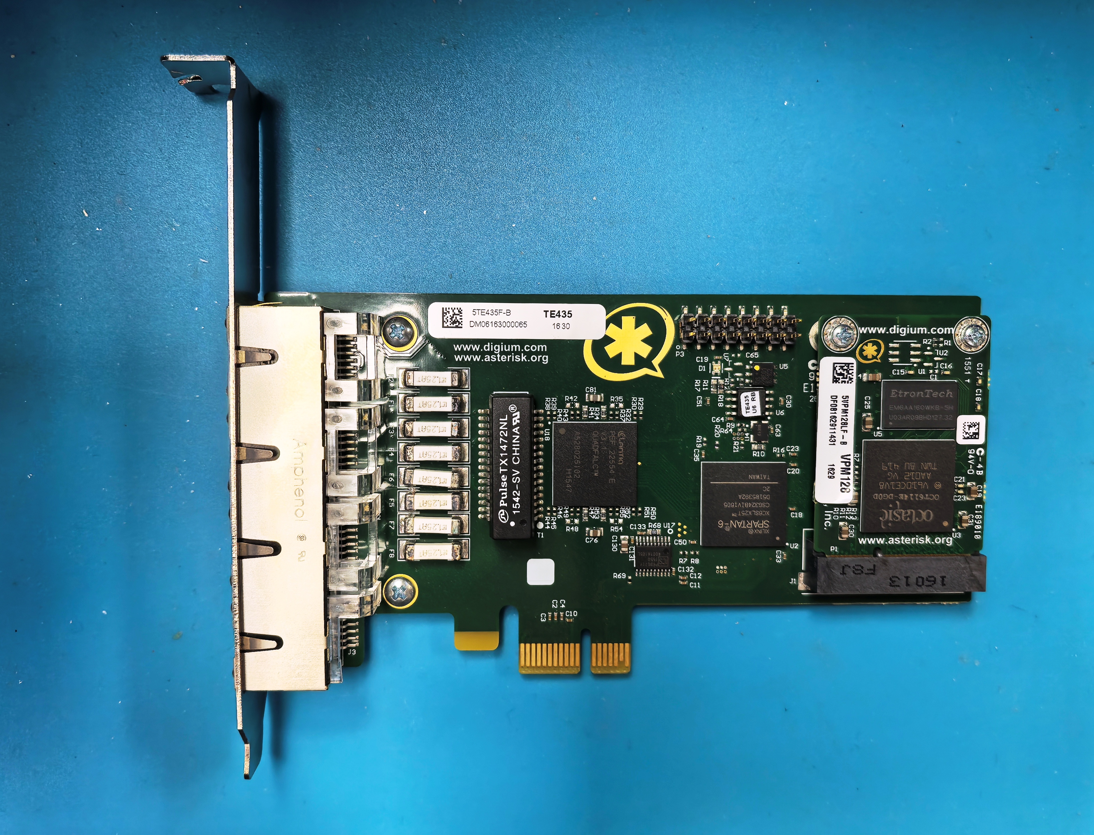 Digium TE435 5TE435F-B +VPM128