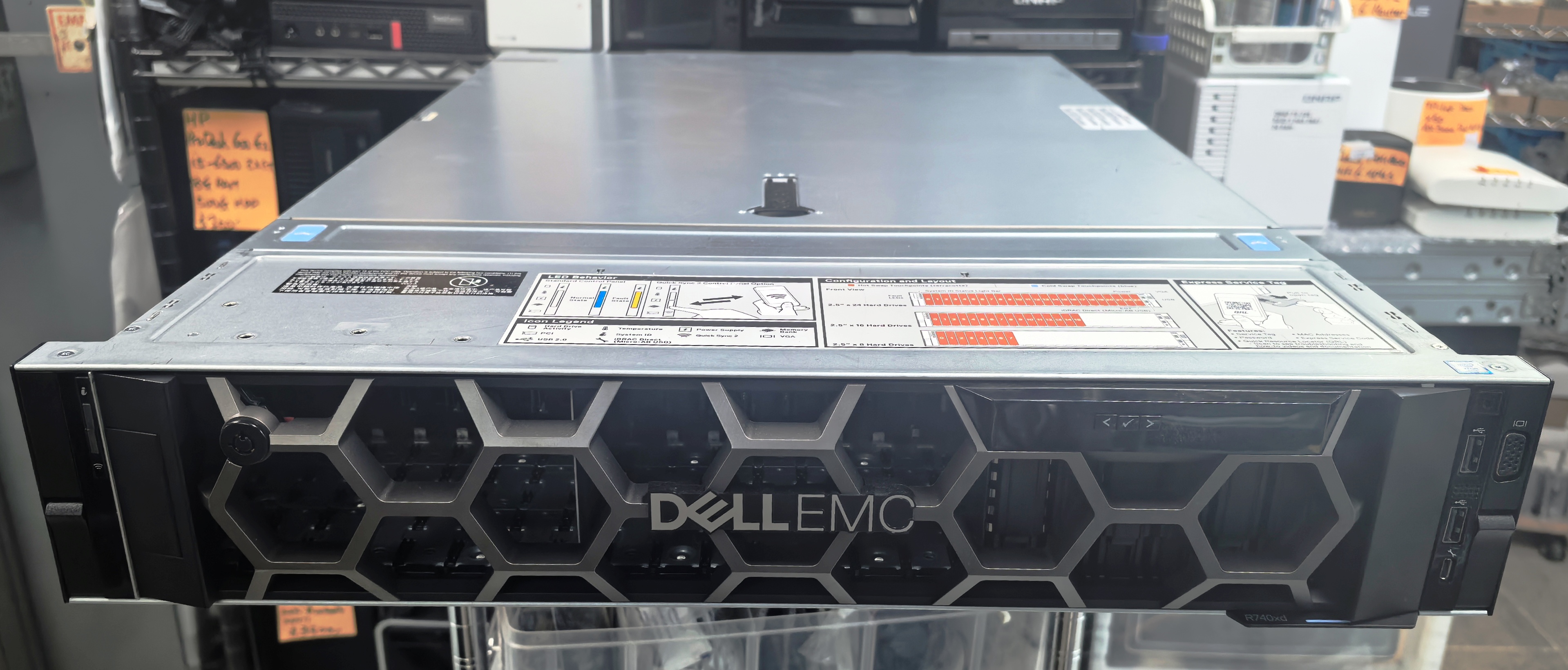 Dell EMC PowerEdge R740XD 2.5″ 28-BAY