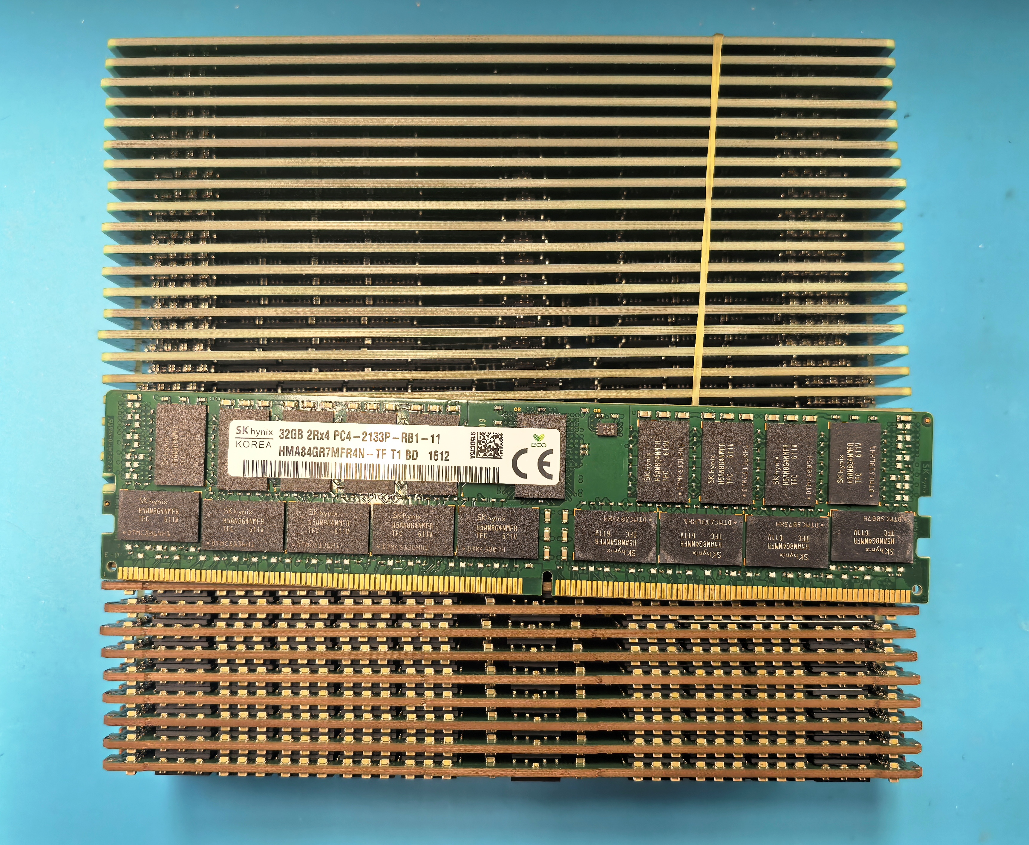 32G 2RX4 PC4-2133P-RB1-11 SK hynix