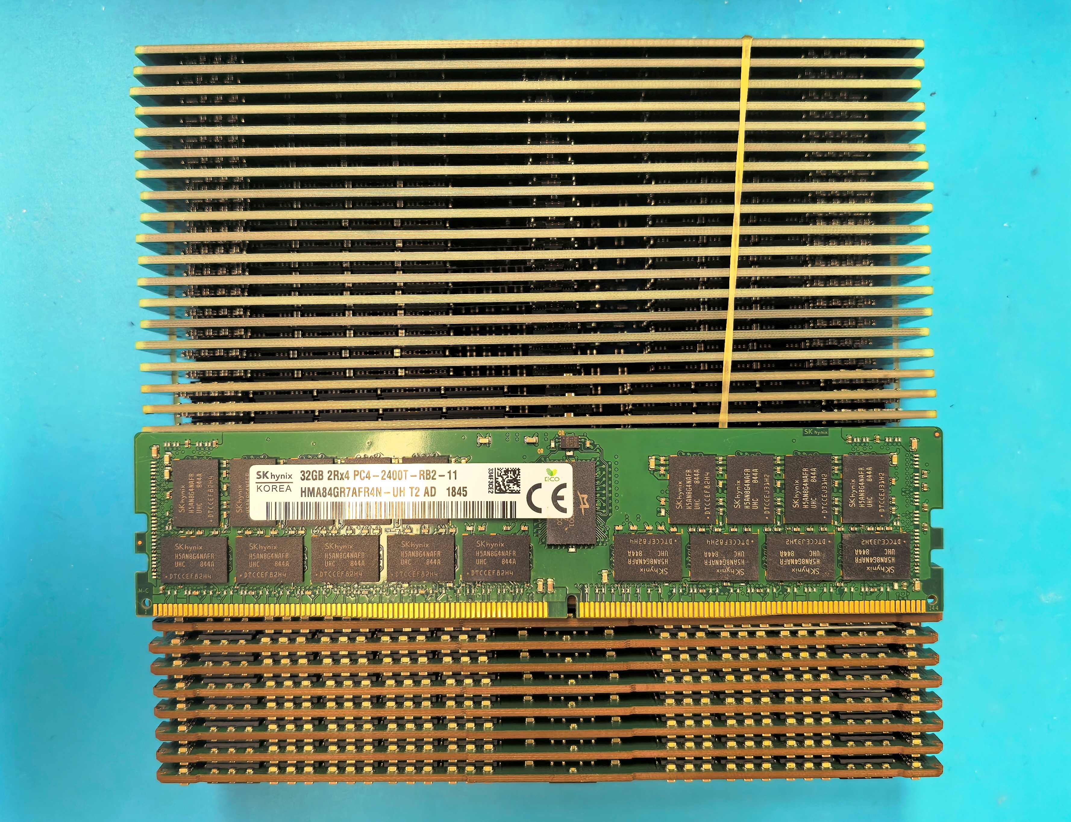 32G 2RX4 PC4-2400T-RB2-11 SK hynix -ASK