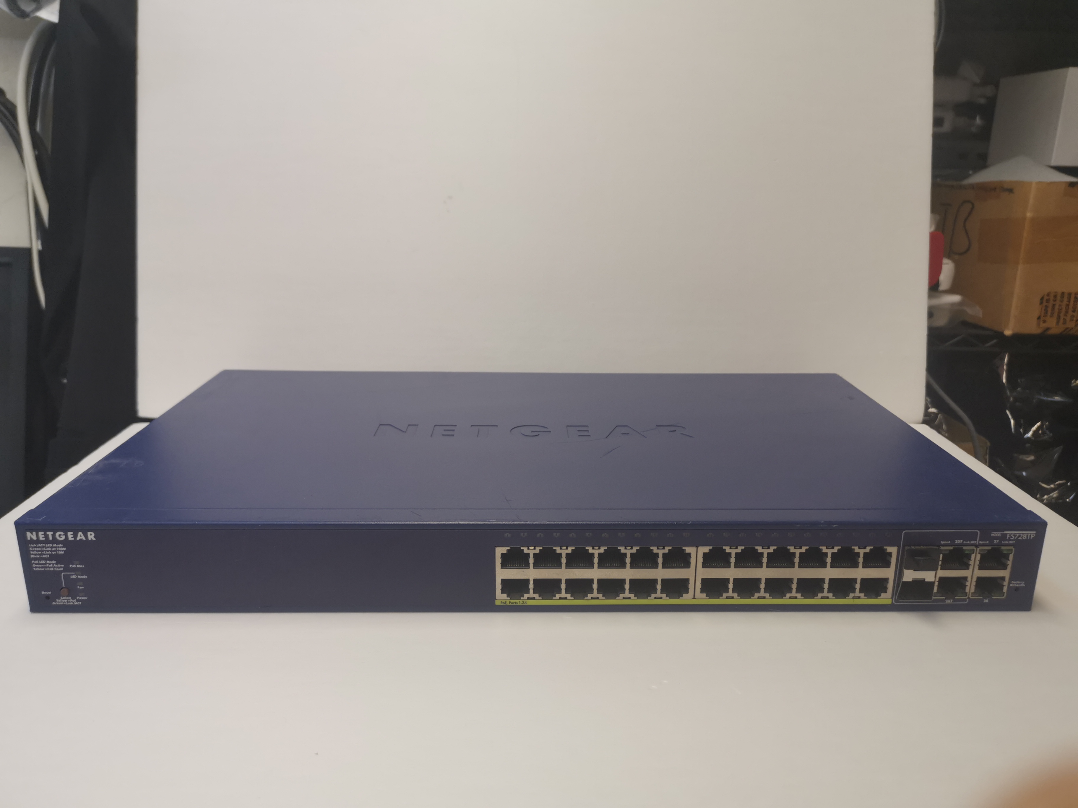 Netgear FS728TPv2 ProSafe Power Over Ethernet PoE 24 Port Switch